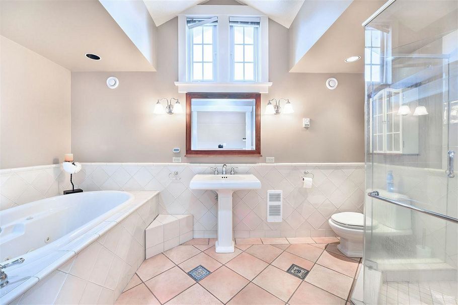 7708 Heather Street Vancouver, BC - 23