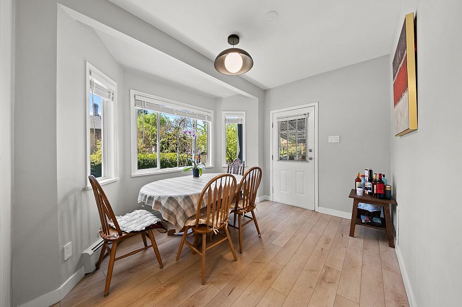 3099 W 6th Avenue Vancouver, BC - 16