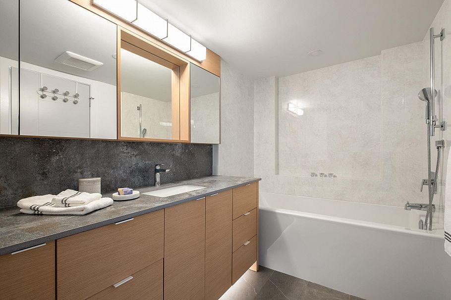 502 120 W 2nd Street North Vancouver, BC - 24