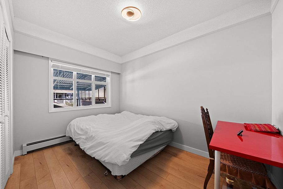 3099 W 6th Avenue Vancouver, BC - 21