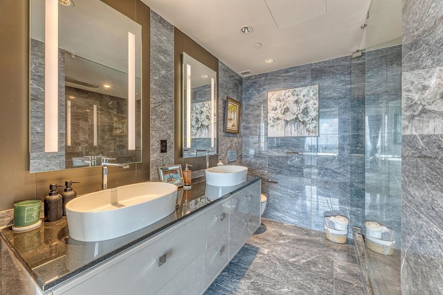 5601 1151 W Georgia Street Vancouver, BC - 17