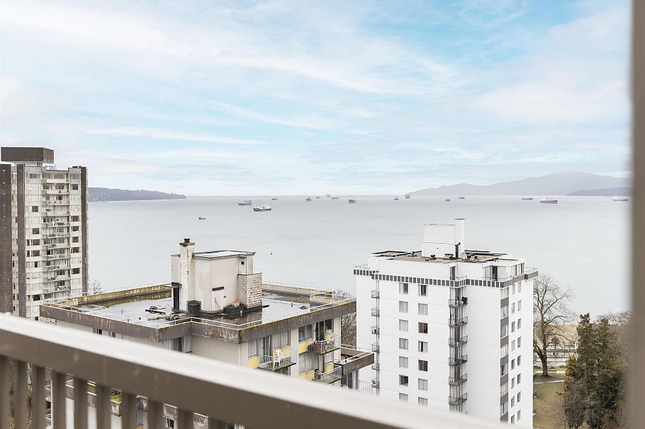 1701 1251 Cardero Street Downtown, BC - 1