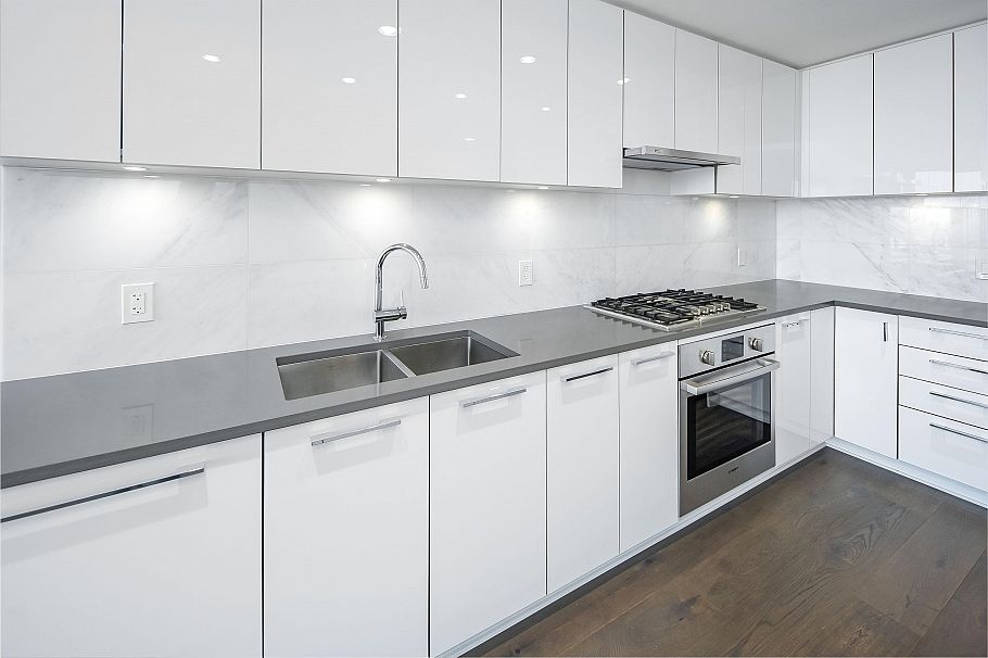 1302 3487 Binning Road Vancouver, BC - 11