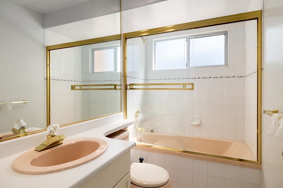 108 W 46 Avenue Vancouver, BC - 8