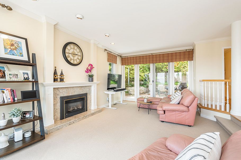 4153 Quarry Court North Vancouver, BC - 12