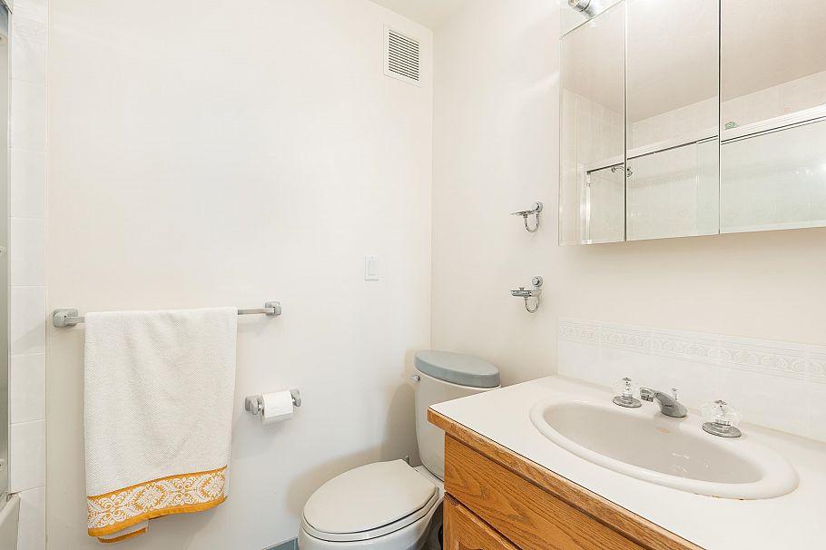 4153 Quarry Court North Vancouver, BC - 28