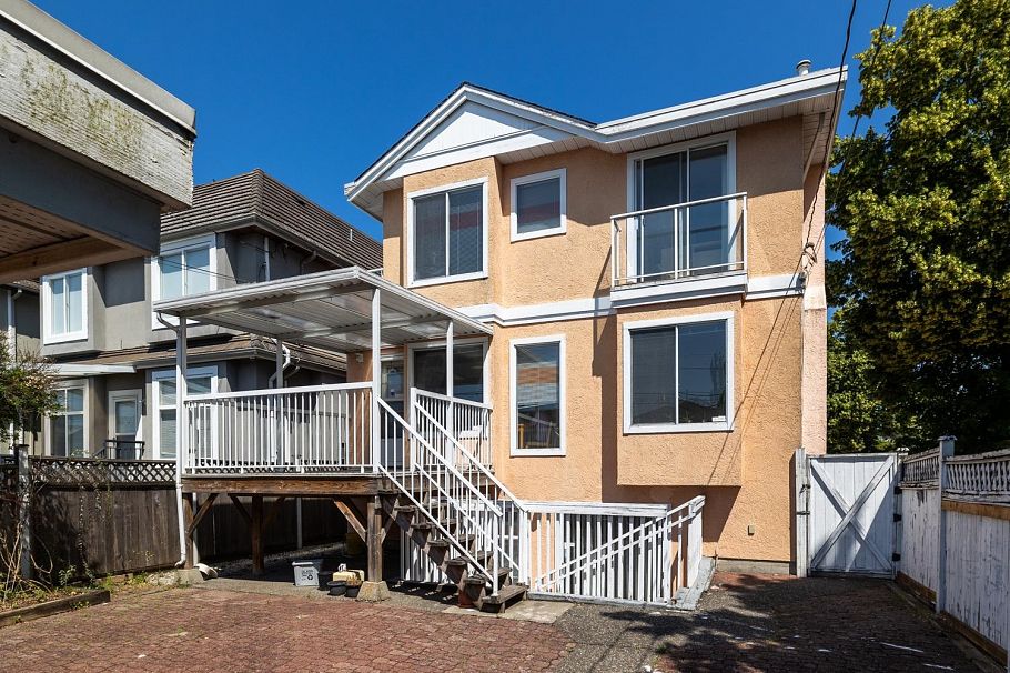 108 W 46 Avenue Vancouver, BC - 20