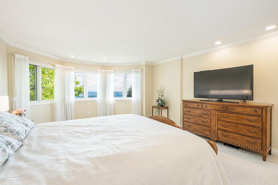 4153 Quarry Court North Vancouver, BC - 24