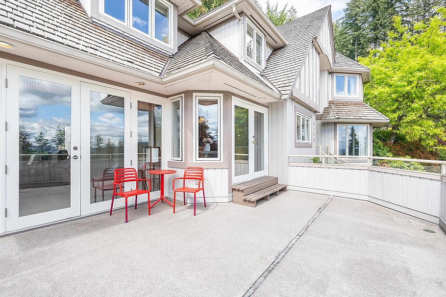 4153 Quarry Court North Vancouver, BC - 35