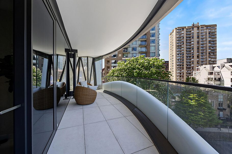 1204 1033 Nelson Street Vancouver, BC - 36