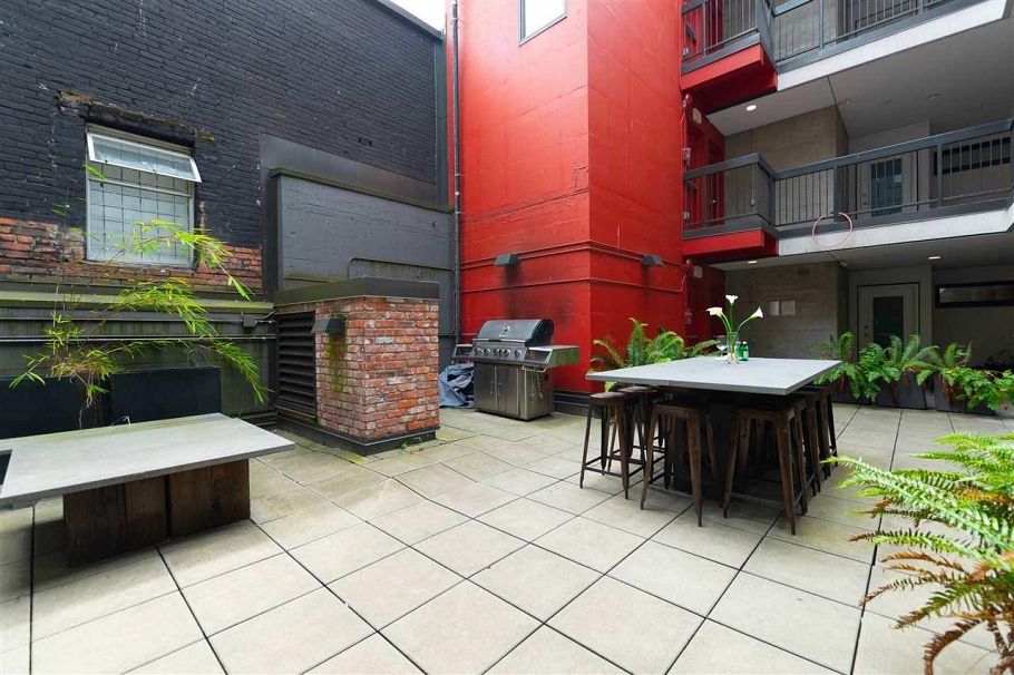 202 370 Carrall Street Vancouver, BC - 19