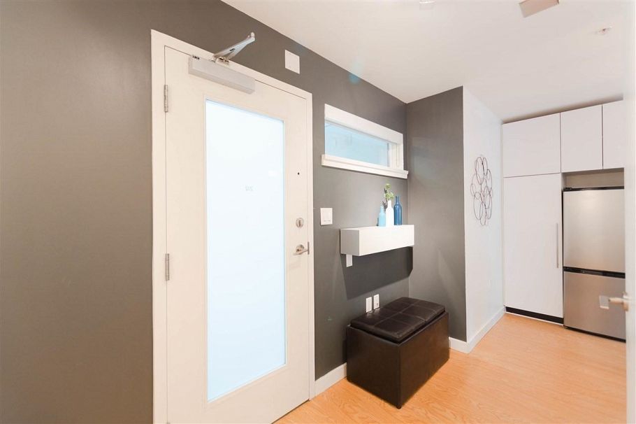 202 370 Carrall Street Vancouver, BC - 16