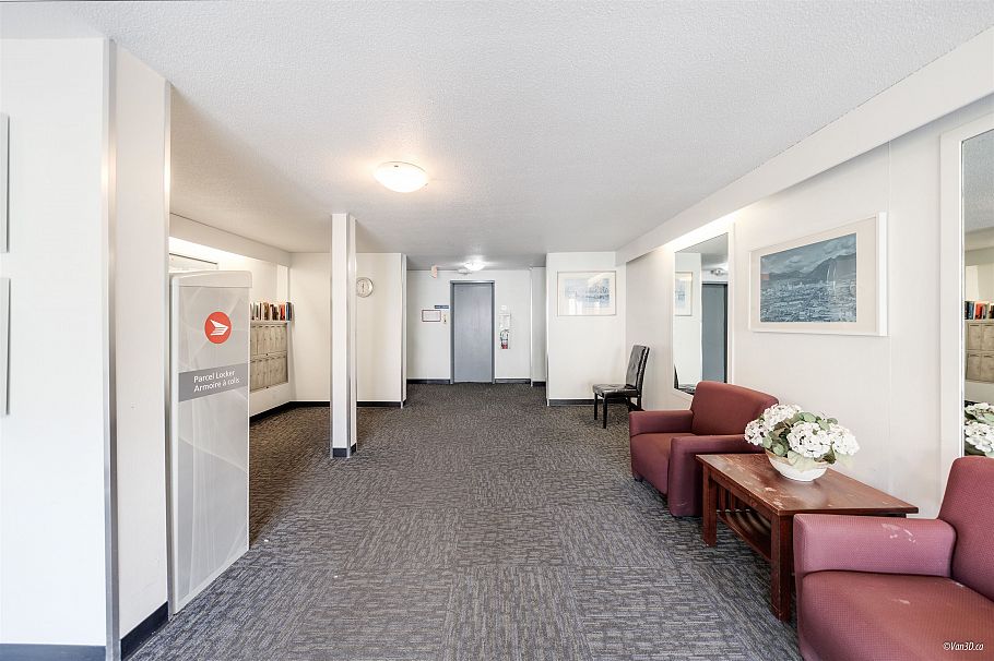 116 36 E 14th Avenue Vancouver, BC - 21