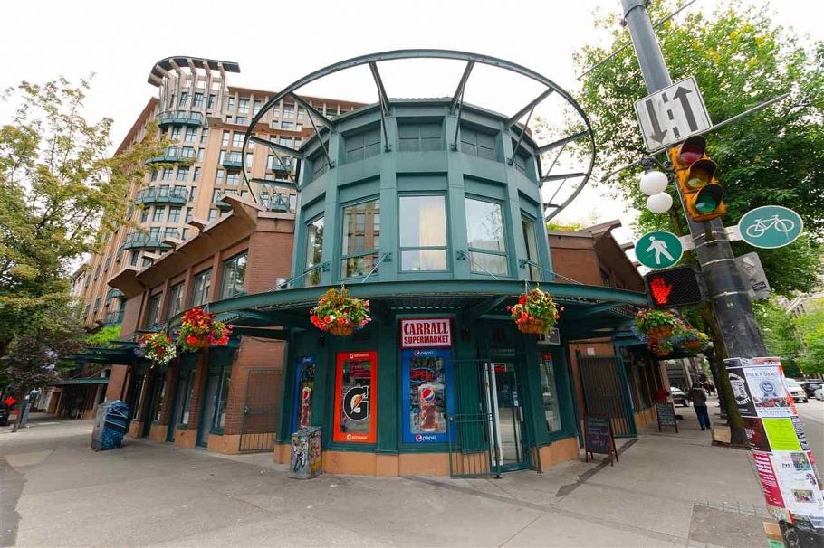 202 370 Carrall Street Vancouver, BC - 21