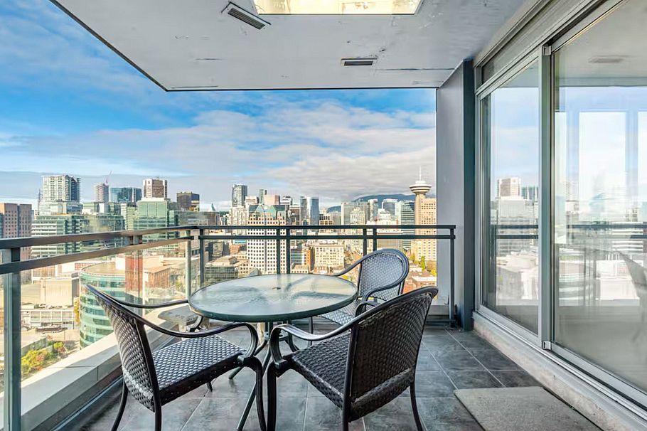 3201 183 Keefer Place Vancouver, BC - 10