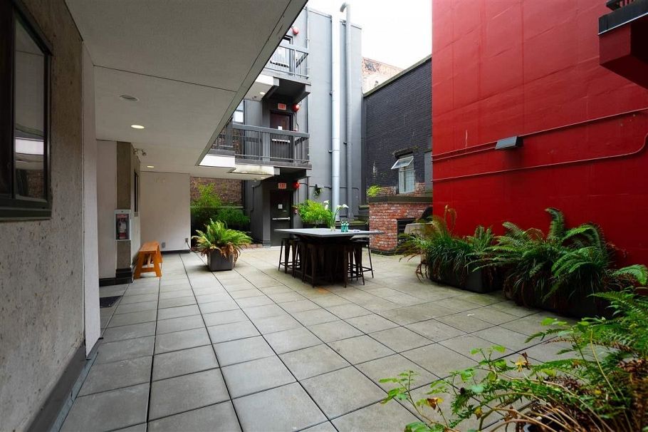 202 370 Carrall Street Vancouver, BC - 18