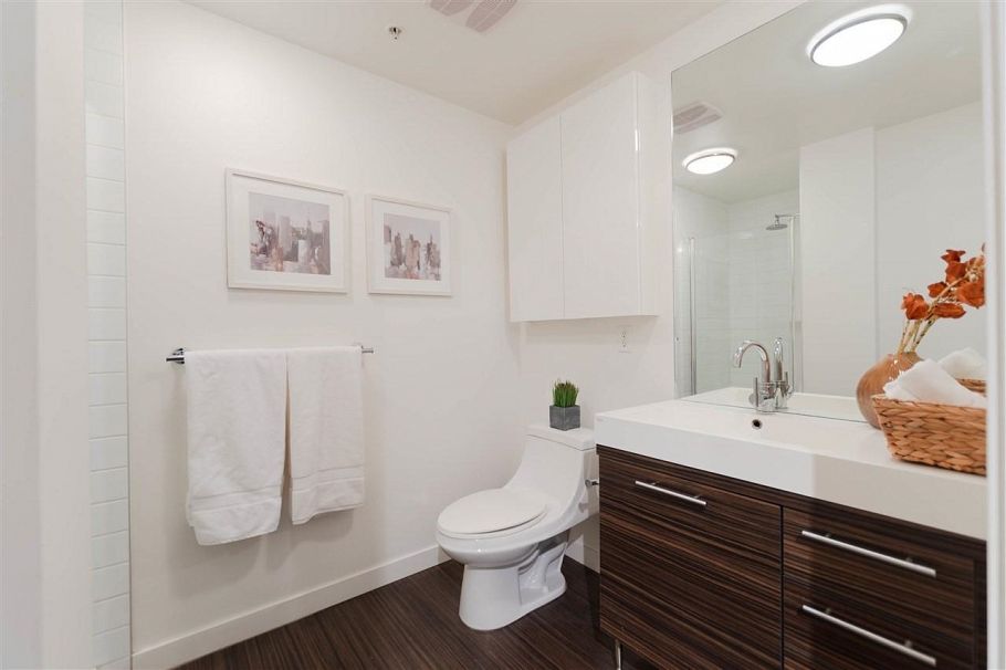 202 370 Carrall Street Vancouver, BC - 14