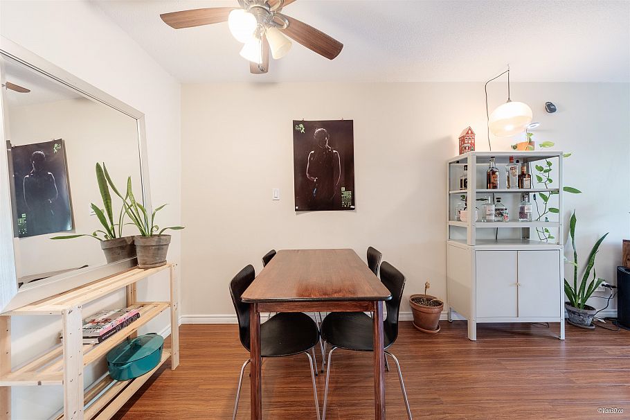 116 36 E 14th Avenue Vancouver, BC - 1