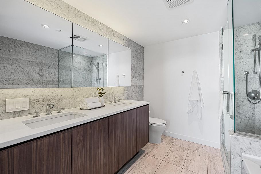 2717 89 Nelson Street Vancouver, BC - 18