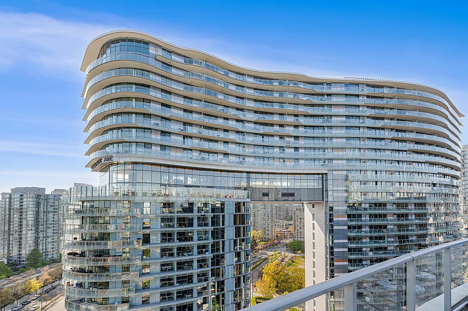 2717 89 Nelson Street Vancouver, BC - 39