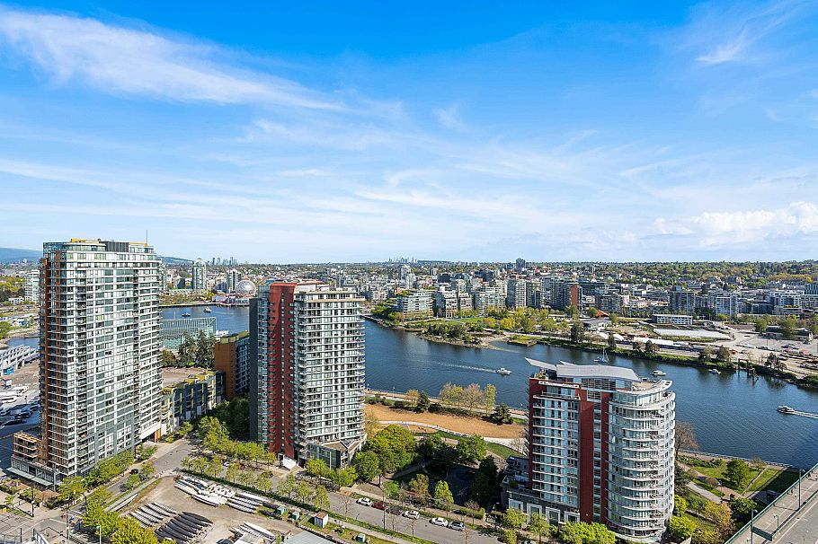 2717 89 Nelson Street Vancouver, BC - 40