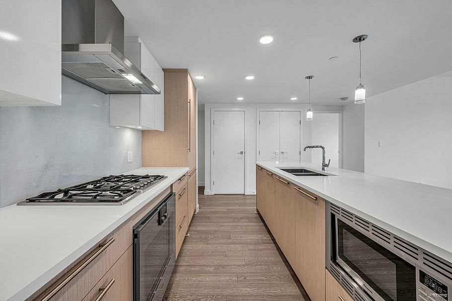 303 5077 Cambie Street Vancouver, BC - 13