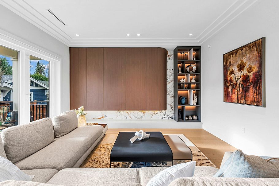 3852 W 50th Avenue Vancouver, BC - 19