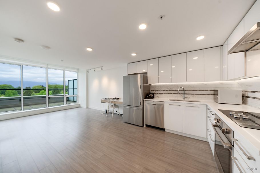 433 438 W King Edward Avenue Vancouver, BC - 15