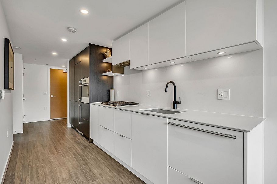 604 210 E 5th Avenue Vancouver, BC - 6