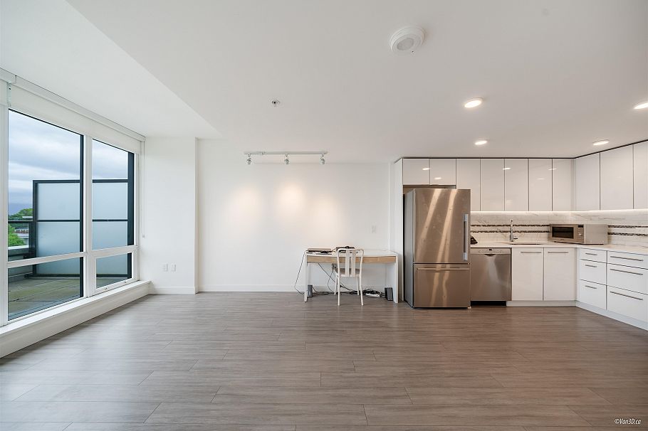 433 438 W King Edward Avenue Vancouver, BC - 20