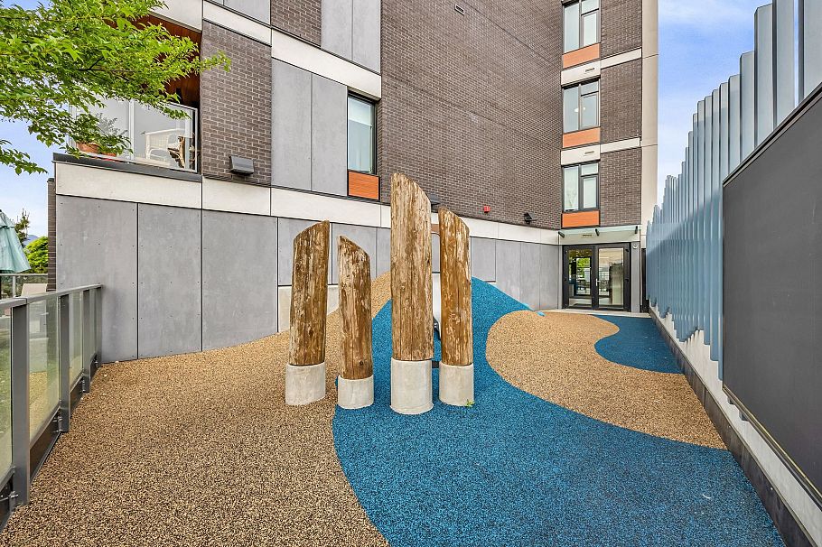 604 210 E 5th Avenue Vancouver, BC - 36