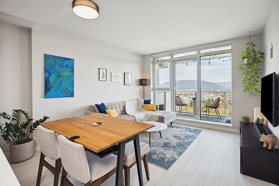 1804 285 E 10th Avenue Vancouver, BC - 2