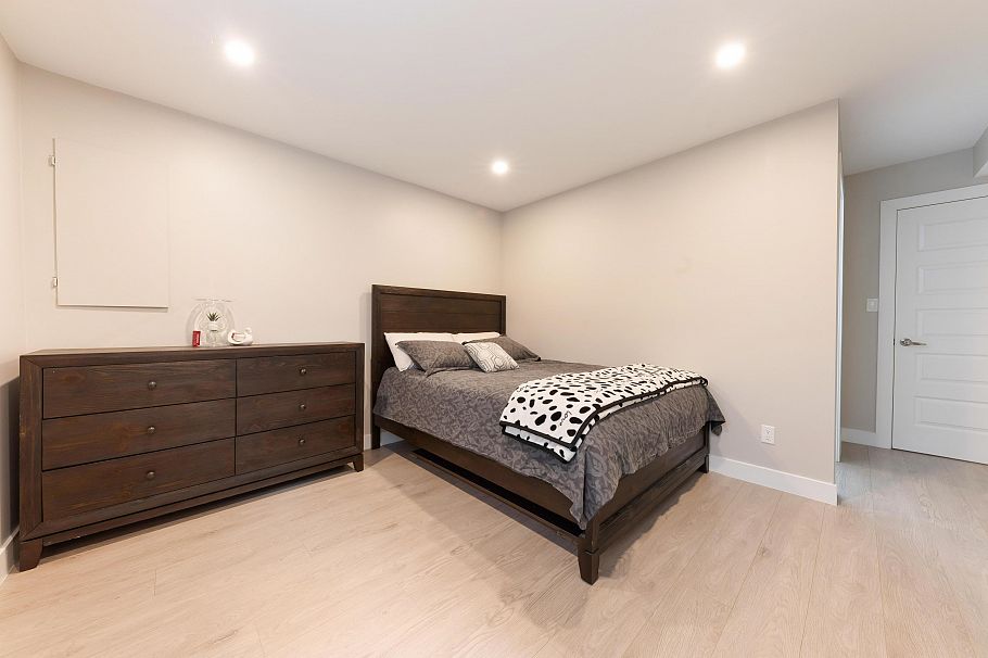 4477 Primrose Lane North Vancouver, BC - 25