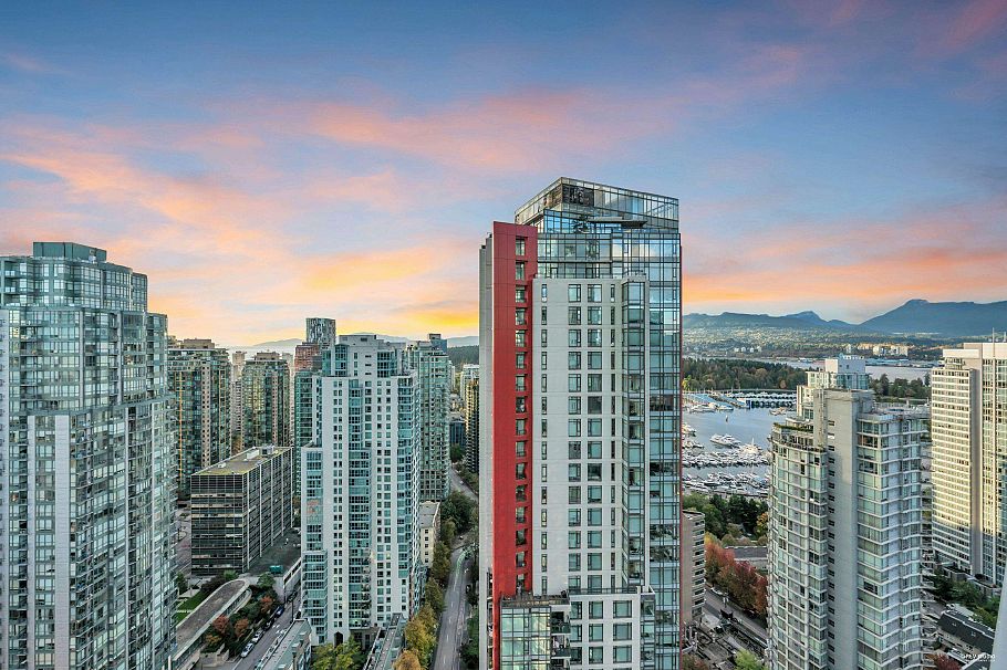 3404 1189 Melville Street Vancouver, BC - 27