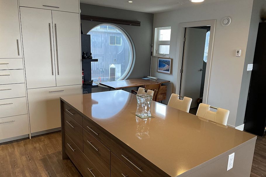 29 415 Esplanade Avenue North Vancouver, BC - 11