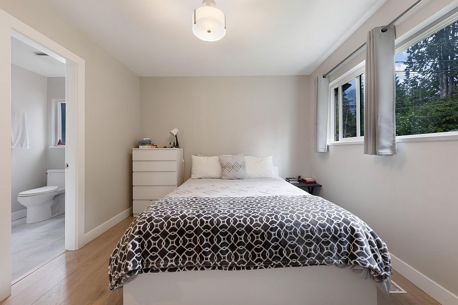 4477 Primrose Lane North Vancouver, BC - 15