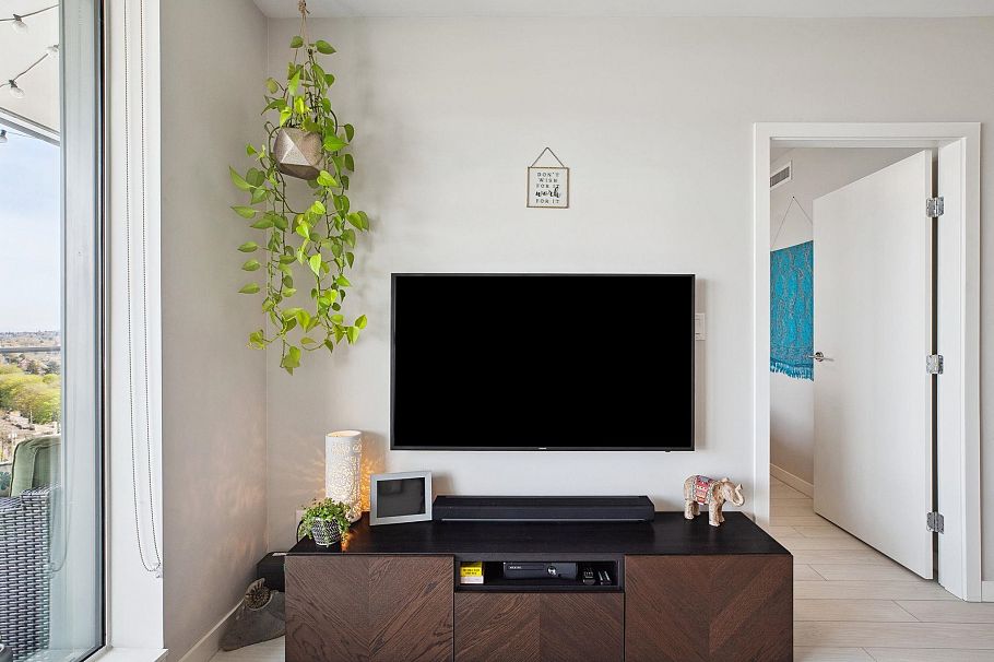 1804 285 E 10th Avenue Vancouver, BC - 8