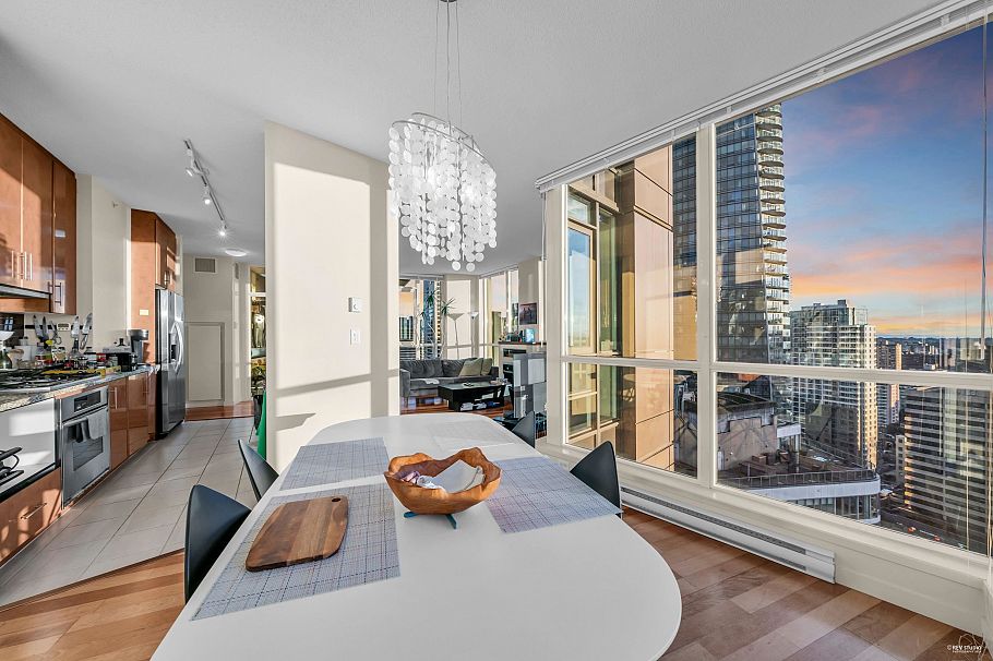 3404 1189 Melville Street Vancouver, BC - 10