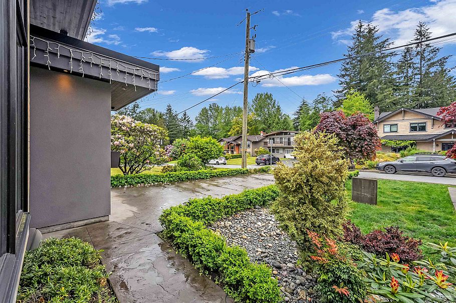 1033 Prospect Avenue North Vancouver, BC - 12