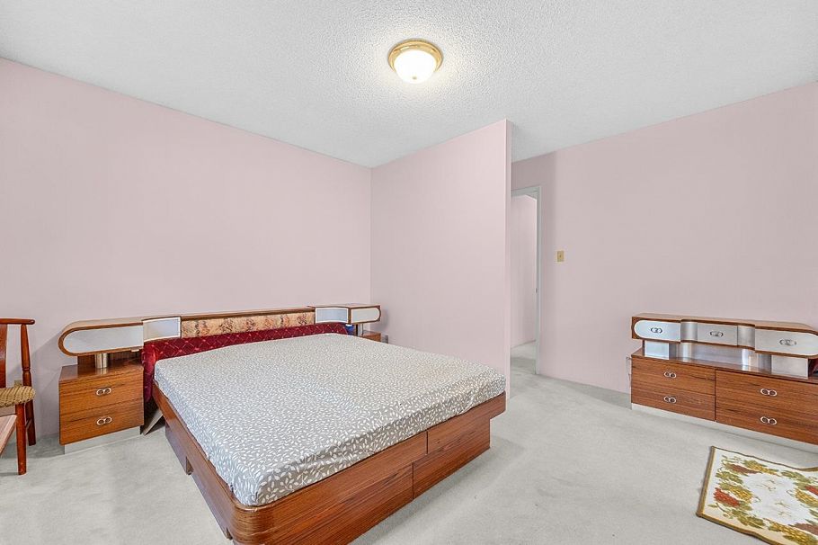 919 E 39th Avenue Vancouver, BC - 12