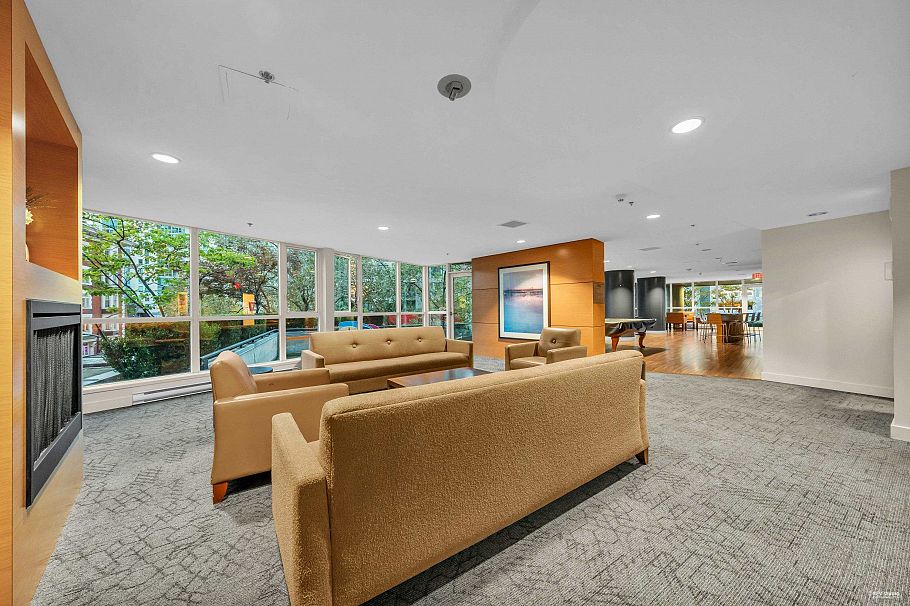 3404 1189 Melville Street Vancouver, BC - 34