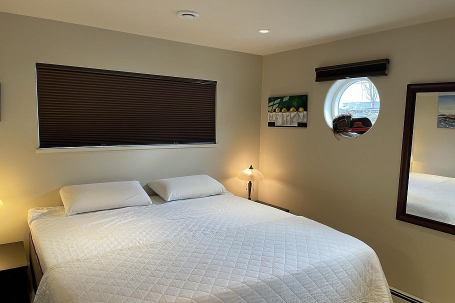 29 415 Esplanade Avenue North Vancouver, BC - 20