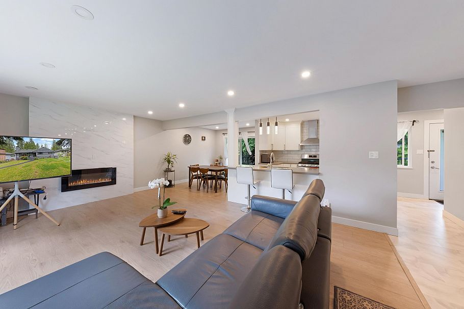 4477 Primrose Lane North Vancouver, BC - 21