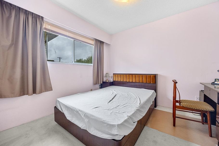 919 E 39th Avenue Vancouver, BC - 17