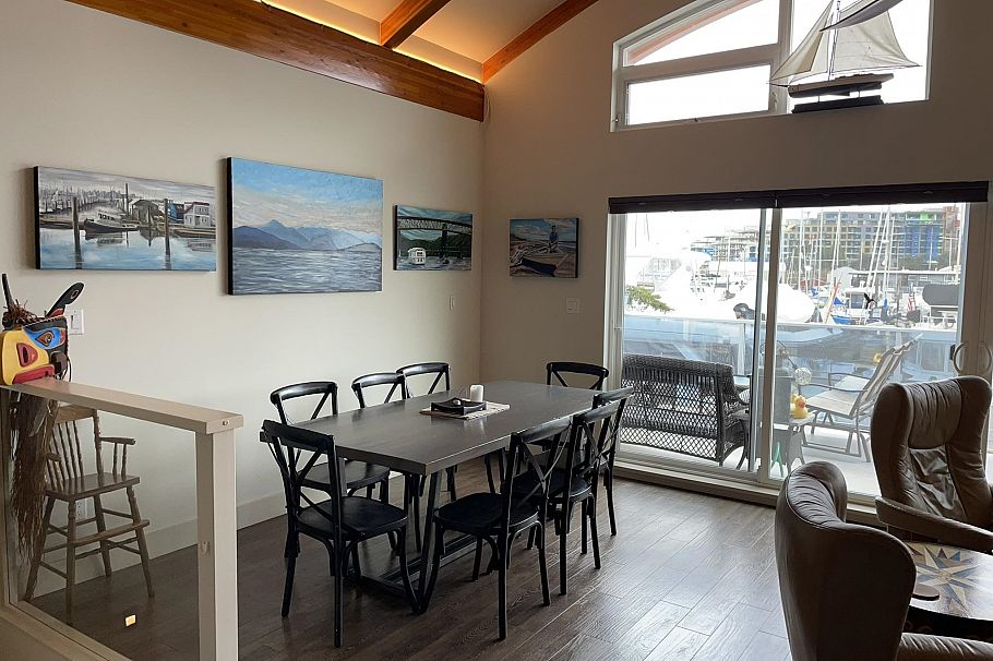 29 415 Esplanade Avenue North Vancouver, BC - 5