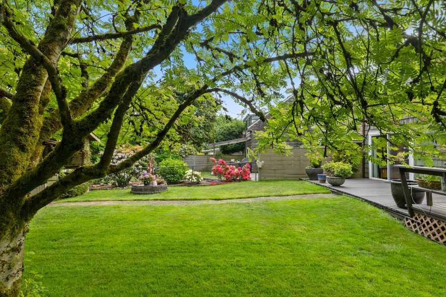 3673 Borham Crescent Vancouver, BC - 37