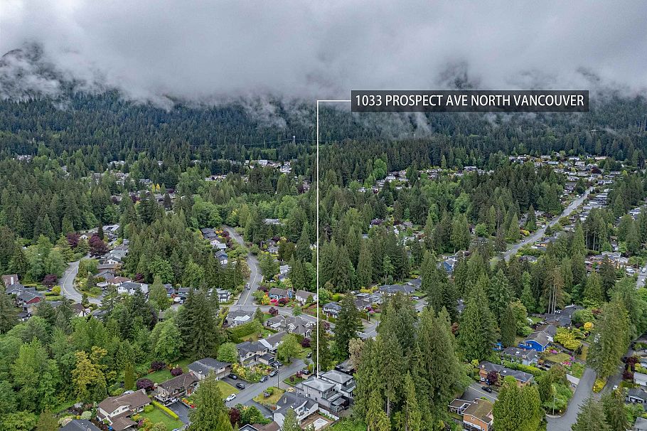 1033 Prospect Avenue North Vancouver, BC - 23