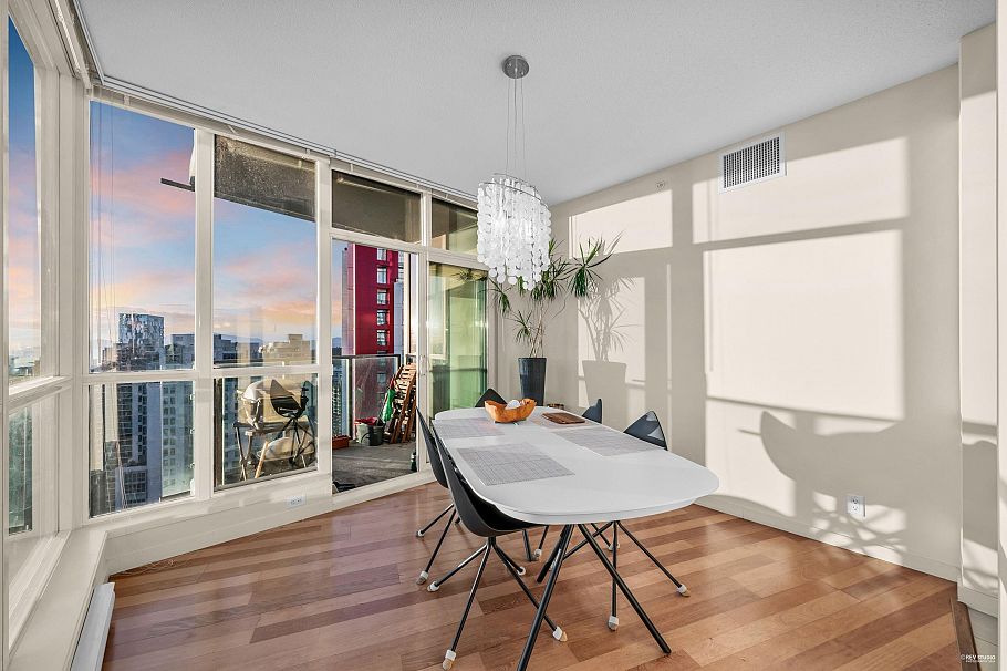 3404 1189 Melville Street Vancouver, BC - 11