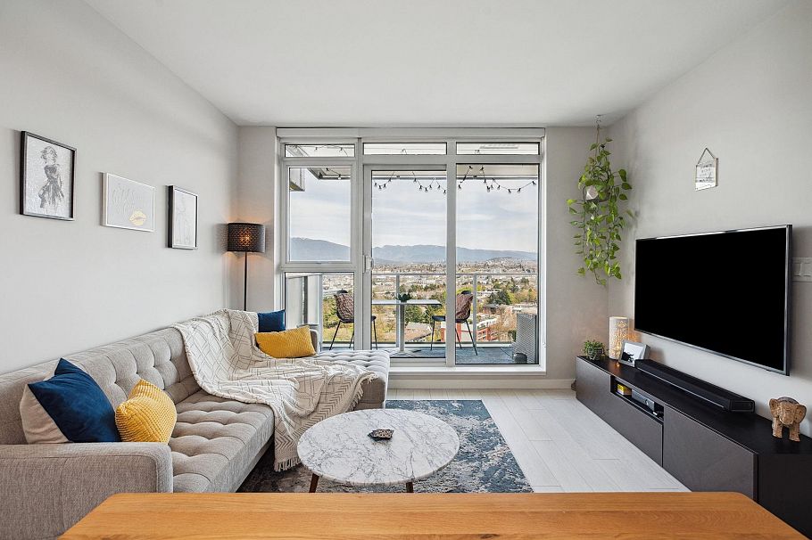 1804 285 E 10th Avenue Vancouver, BC - 1