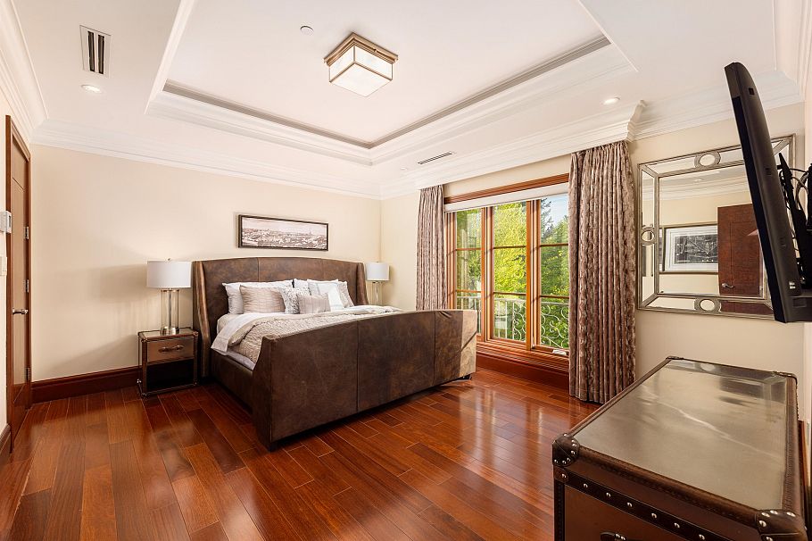 5376 Connaught Drive Vancouver, BC - 16